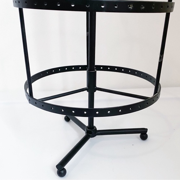 Metal Rotating Earring/ Jewelry Rack Holder - Picture 4 of 6